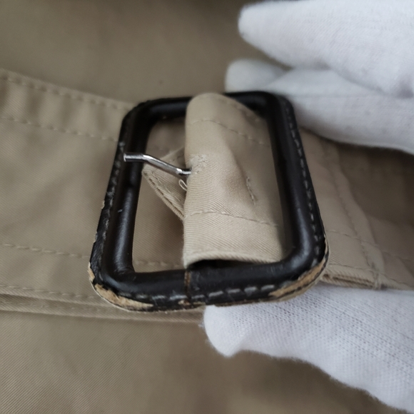 Banana Republic Trench Coat in Beige - Picture 8 of 9